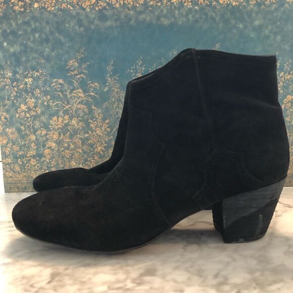Vince Camuto Western Inspired Ankle Boots - Picture 1 of 5